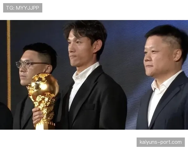 王燊超穿得跟邻居大爷似的，比赛上秒变全场最闪耀那种你敢信？
